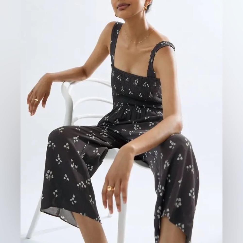 Aritzia Chianti Jumpsuit in Black Floral